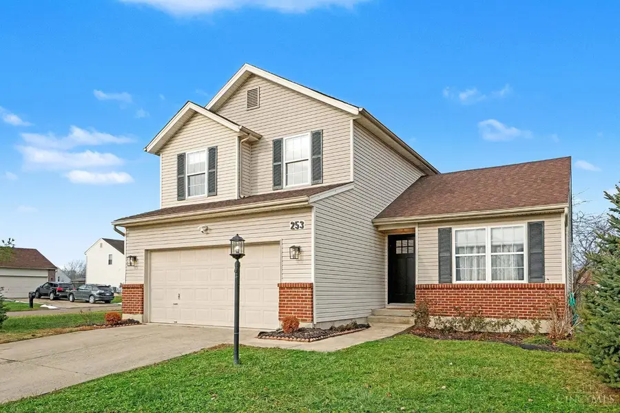 253 Deer Creek Drive, Amelia, OH 45102 - Image #2