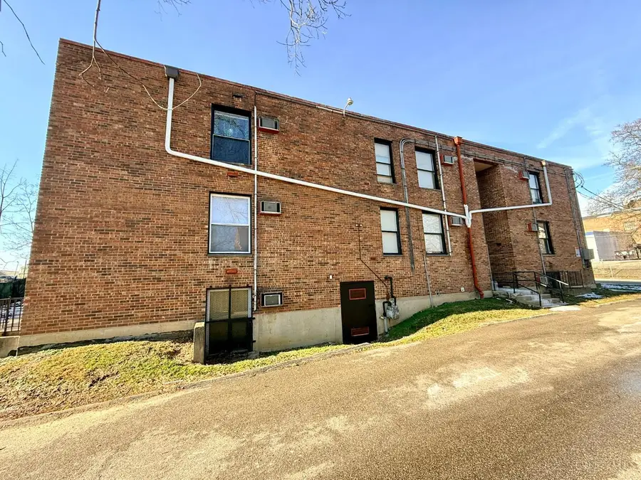 911 Rogers Place, Cincinnati, OH 45206 - Image #2