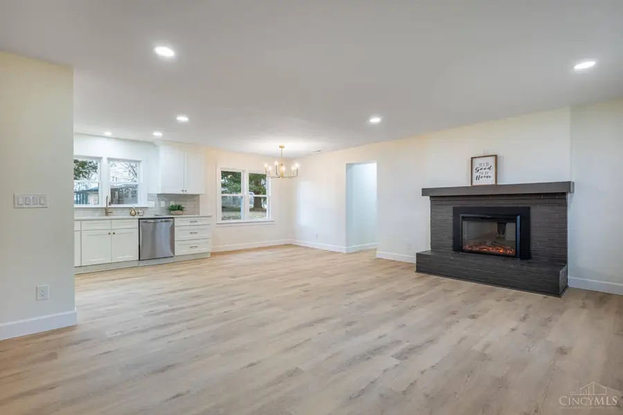 6207 Branch Hill Miamiville Road, Loveland, OH 45140 - Image #3