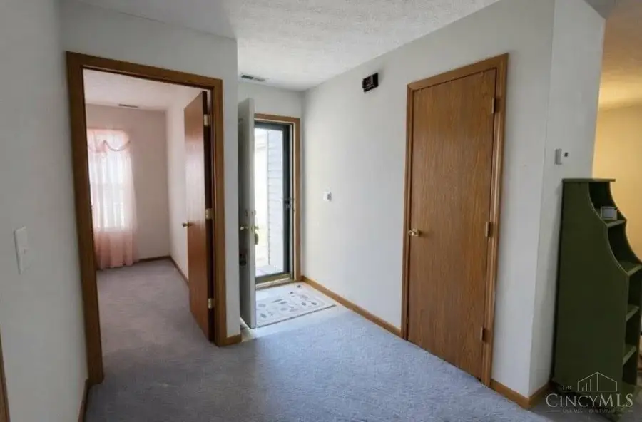 50 Robin Way, Amelia, OH 45102 - #2