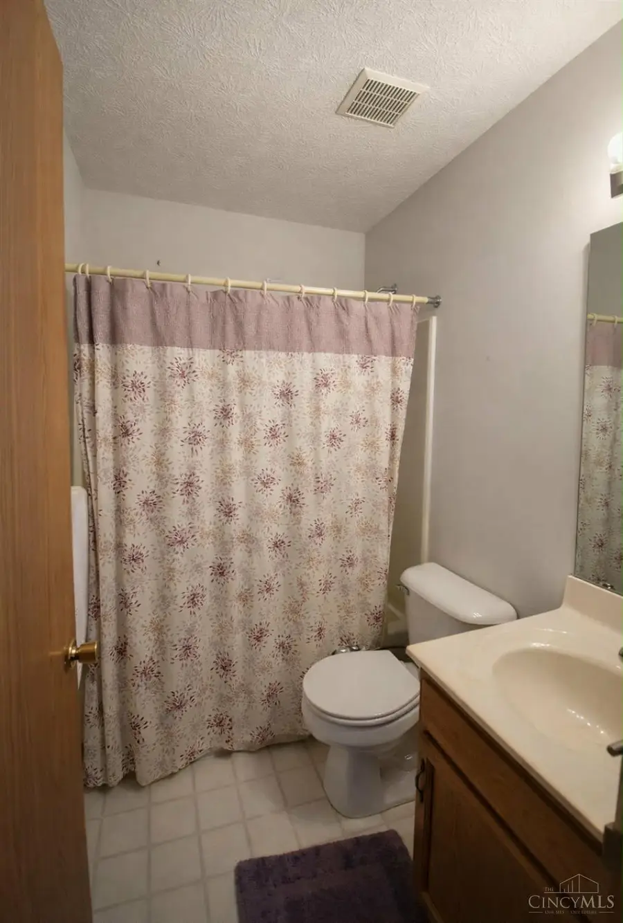 50 Robin Way, Amelia, OH 45102 - #3