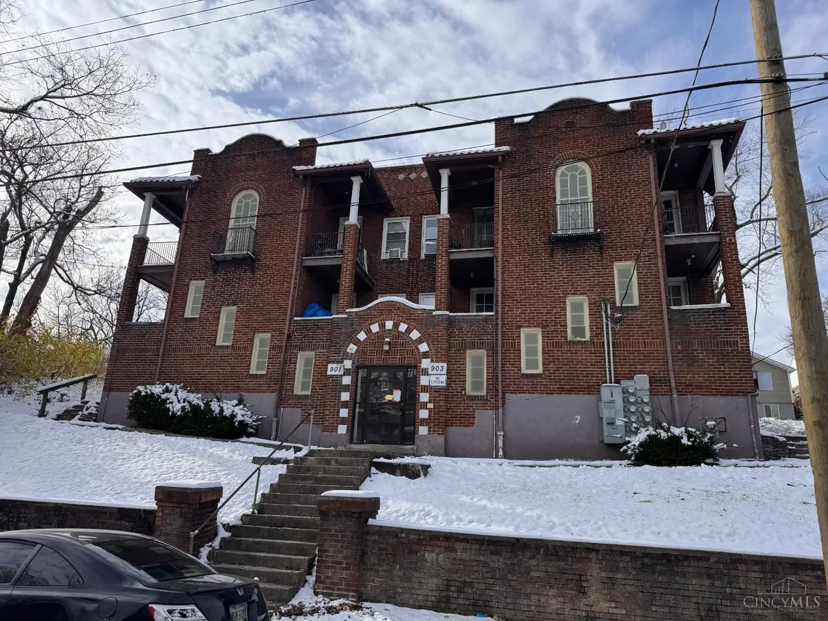 903 Mcpherson Avenue, Cincinnati, OH 45205 - Image #1
