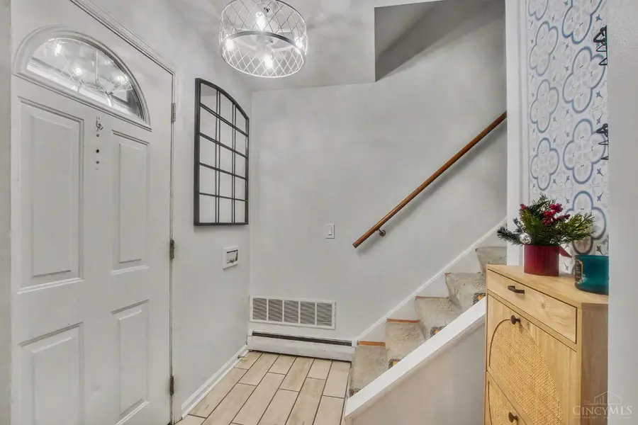 5487 Belcross Court, Covedale, OH 45238 - Image #3