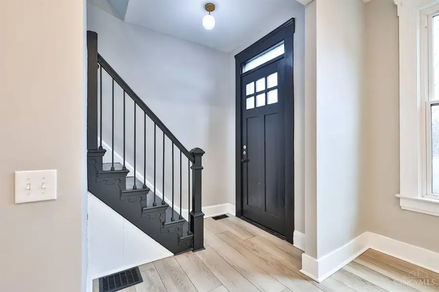 914 Livingston Street, Cincinnati, OH 45214 - Image #3