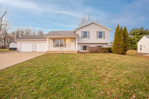 20 Douglas Circle, Georgetown, OH 45121
