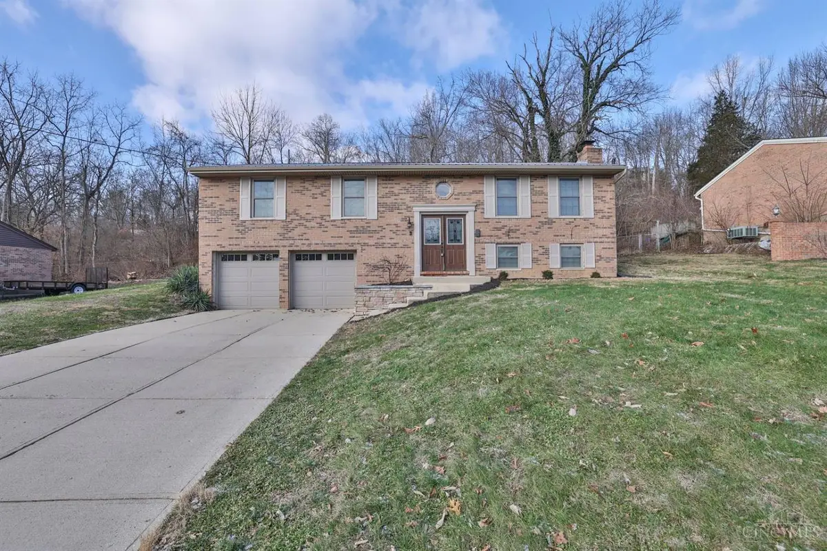 3949 Brown Farm Drive, Hamilton, OH 45013 - Image #1