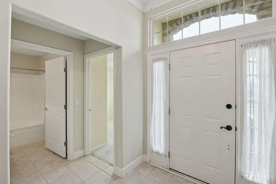 458 Autumnwind Drive, Lebanon, OH 45036 - Image #3