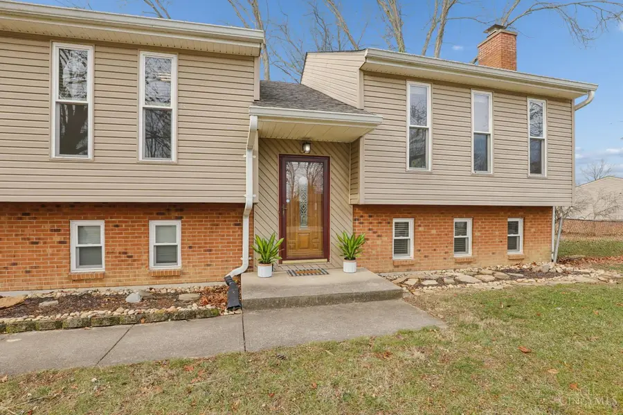 1090 Michelle Trail, Miami Township, OH 45150 - Image #2