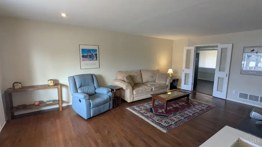 11310 Foremark Drive, Blue Ash, OH 45241 - Image #2