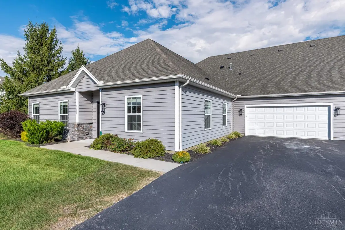 1036 Bayberry Drive, Waynesville, OH 45068 - Image #1
