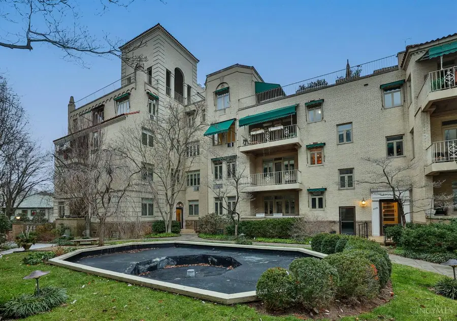 2376 Madison Road #37, Cincinnati, OH 45208 - Image #2