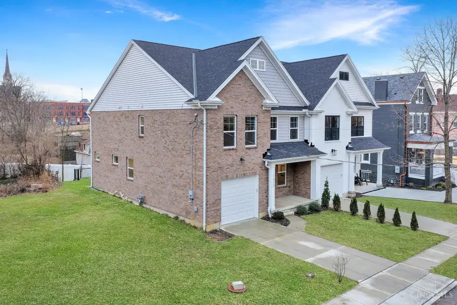 1623 Dexter Avenue, Cincinnati, OH 45206 - Image #2