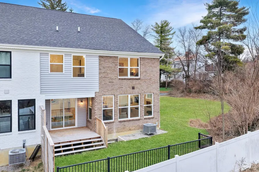 1623 Dexter Avenue, Cincinnati, OH 45206 - Image #3