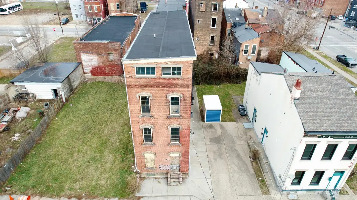 818 Livingston Street, Cincinnati, OH 45214 - #1