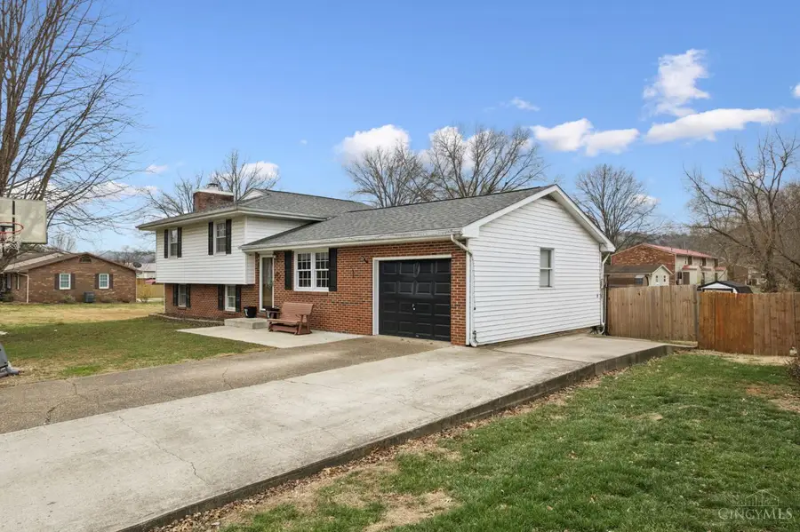 1885 Campbell Drive, Aberdeen, OH 45101 - Image #3