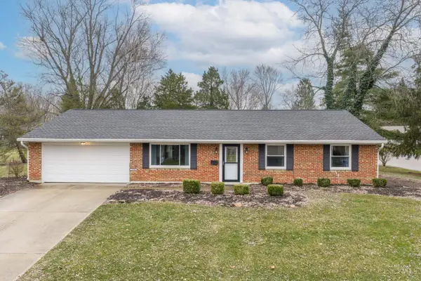 170 Lodewood Drive, Centerville, OH 45458