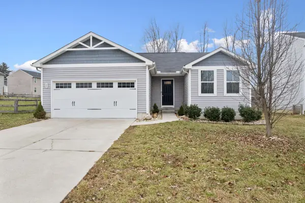 20 Charmalee Drive, Amelia, OH 45102