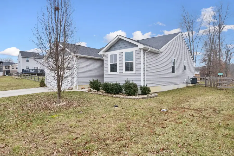 20 Charmalee Drive, Amelia, OH 45102 - Image #2