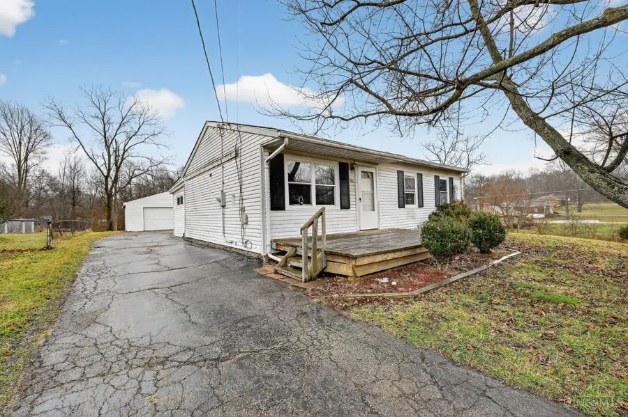 586 Brantner Lane, Union Township, OH 45244 - Image #3