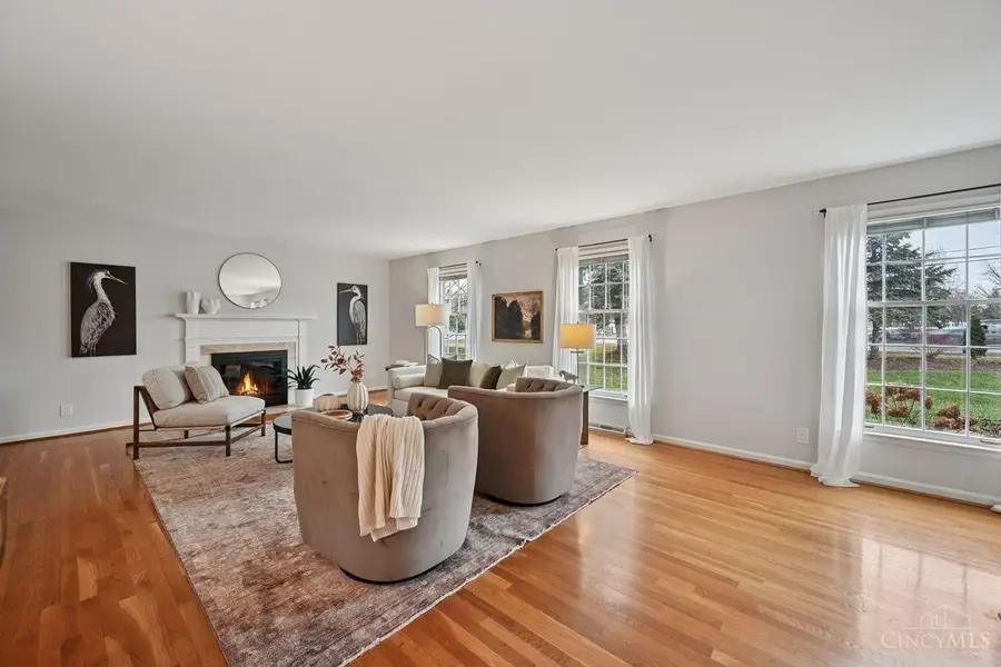 8814 Kenwood Road, Blue Ash, OH 45242 - Image #3