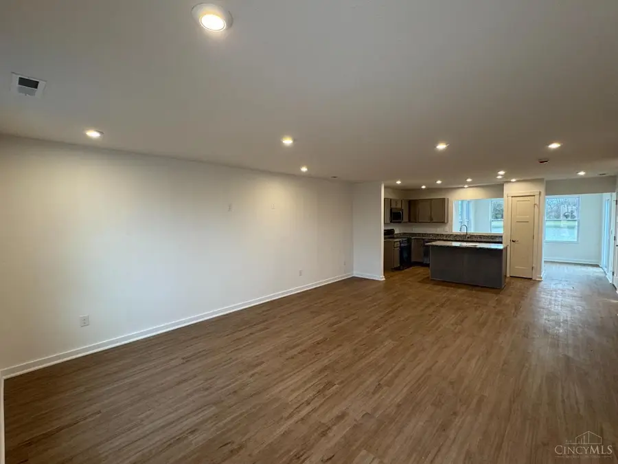 2924 Huntington Drive, Troy, OH 45373 - #2