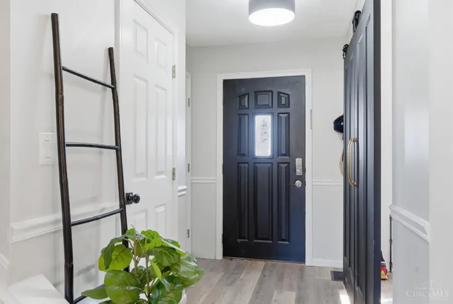 8121 Bertwood Court, West Chester, OH 45069 - Image #3