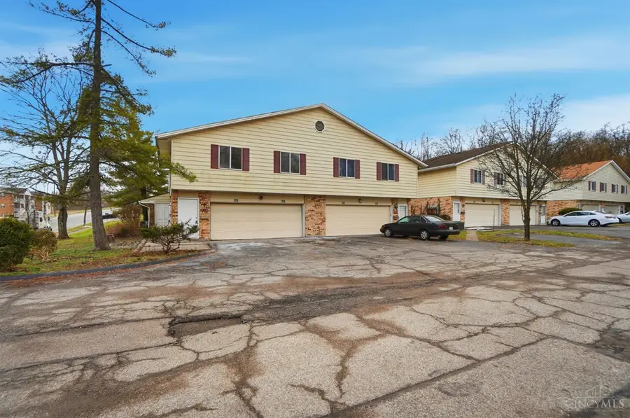 2456 Mustang Drive, Cincinnati, OH 45211 - Image #3