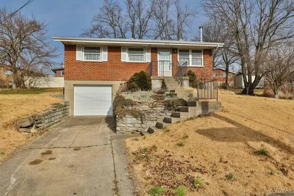 5052 Grosse Pointe Lane, Delhi Twp, OH 45238