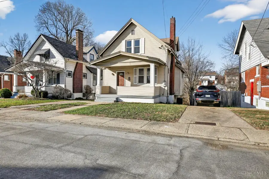 3353 Mcfadden Avenue, Cincinnati, OH 45211 - Image #3