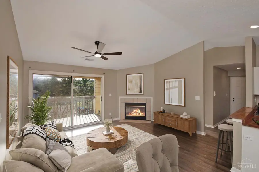 971 Cedar Ridge Drive #11, Pierce Township, OH 45245 - Image #3