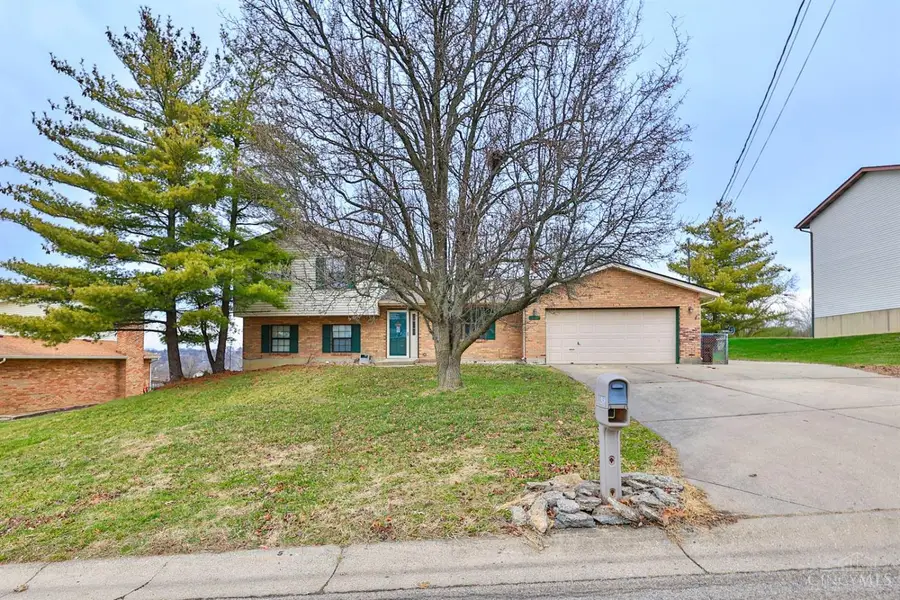 4058 Schroeder Drive, Fairfield Township, OH 45011 - Image #2