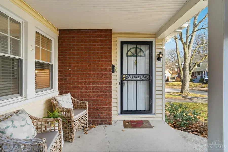 6211 Bona Vista Place, Cincinnati, OH 45213 - Image #3