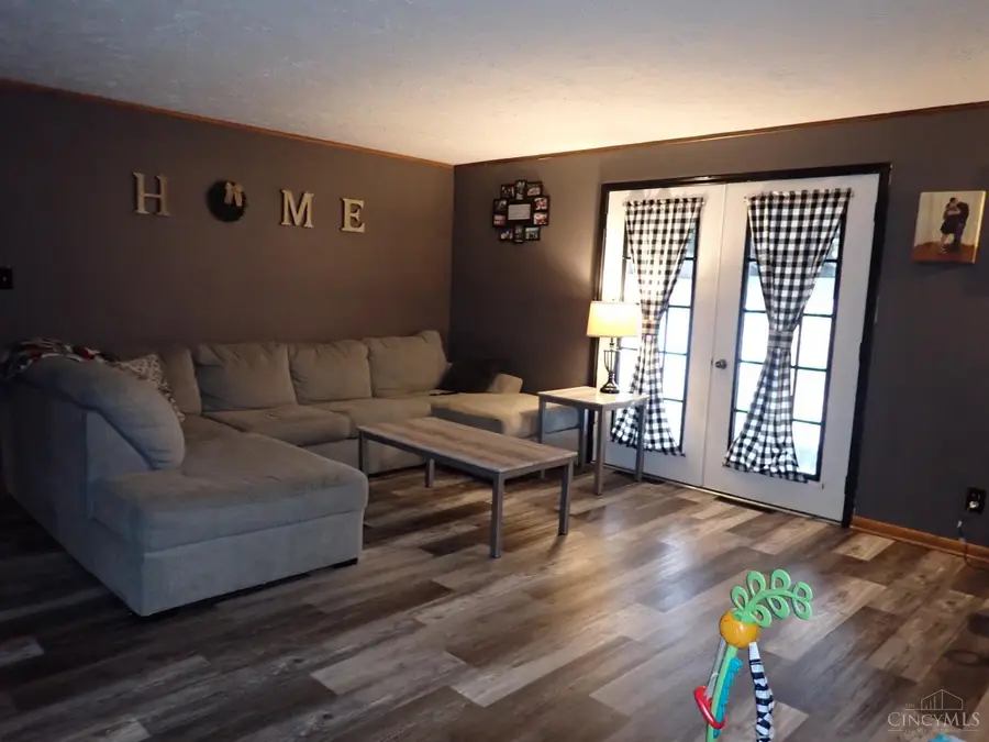 120 Hollin Drive, Harrison, OH 45030 - Image #2