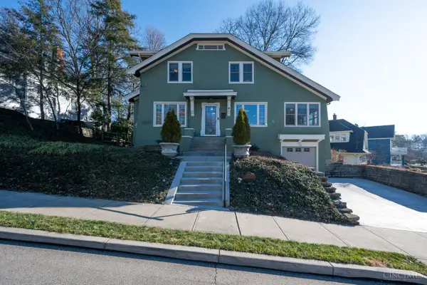 1200 Grace Avenue, Cincinnati, OH 45208