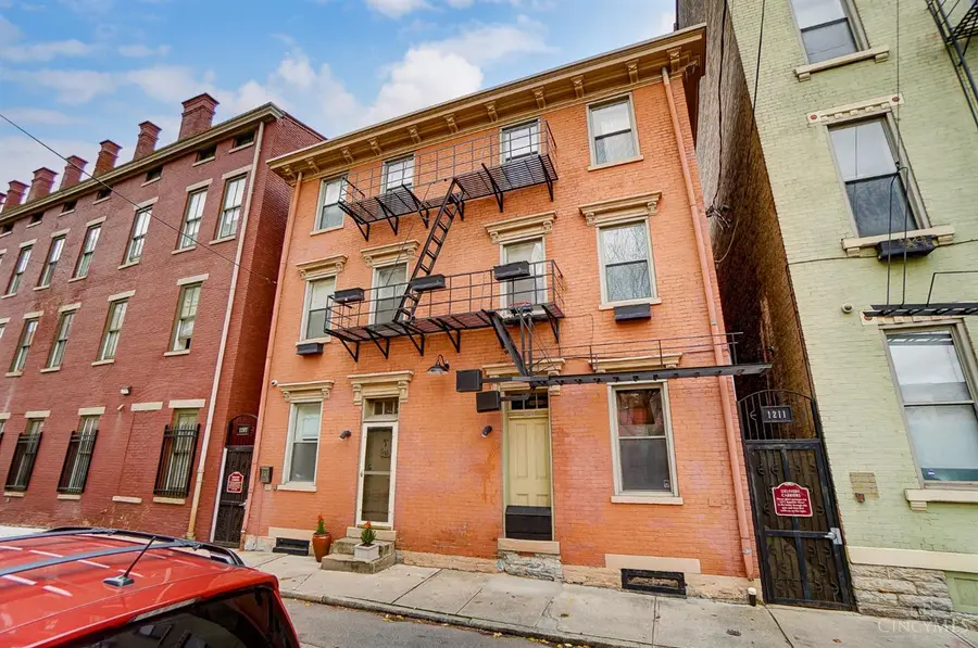 1207 Republic Street #101B, Cincinnati, OH 45202 - Image #2