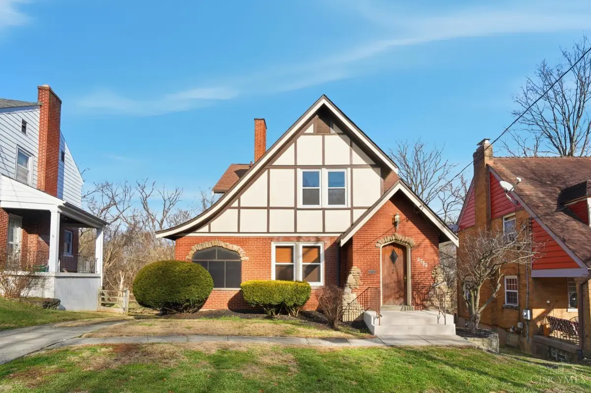 2752 Mckinley Avenue, Cincinnati, OH 45211 - Image #1