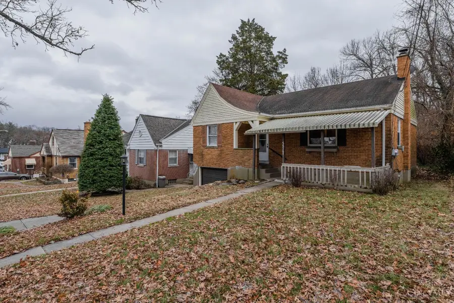 5517 Surrey Avenue, Green Township, OH 45248 - Image #2