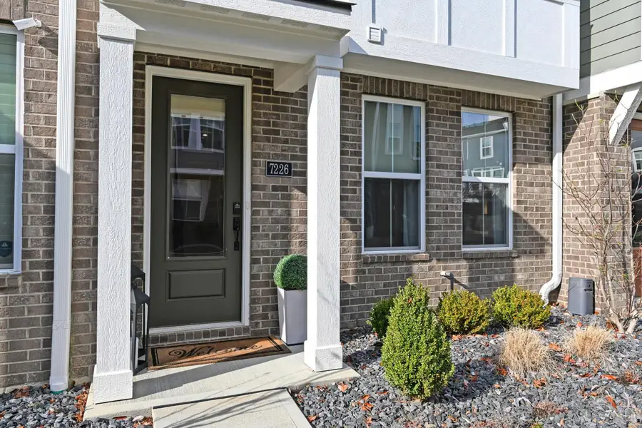 7226 Abington Way, West Chester, OH 45069 - Image #2