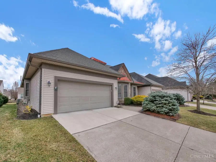 1704 Harmon Drive, Wyoming, OH 45215 - Image #2