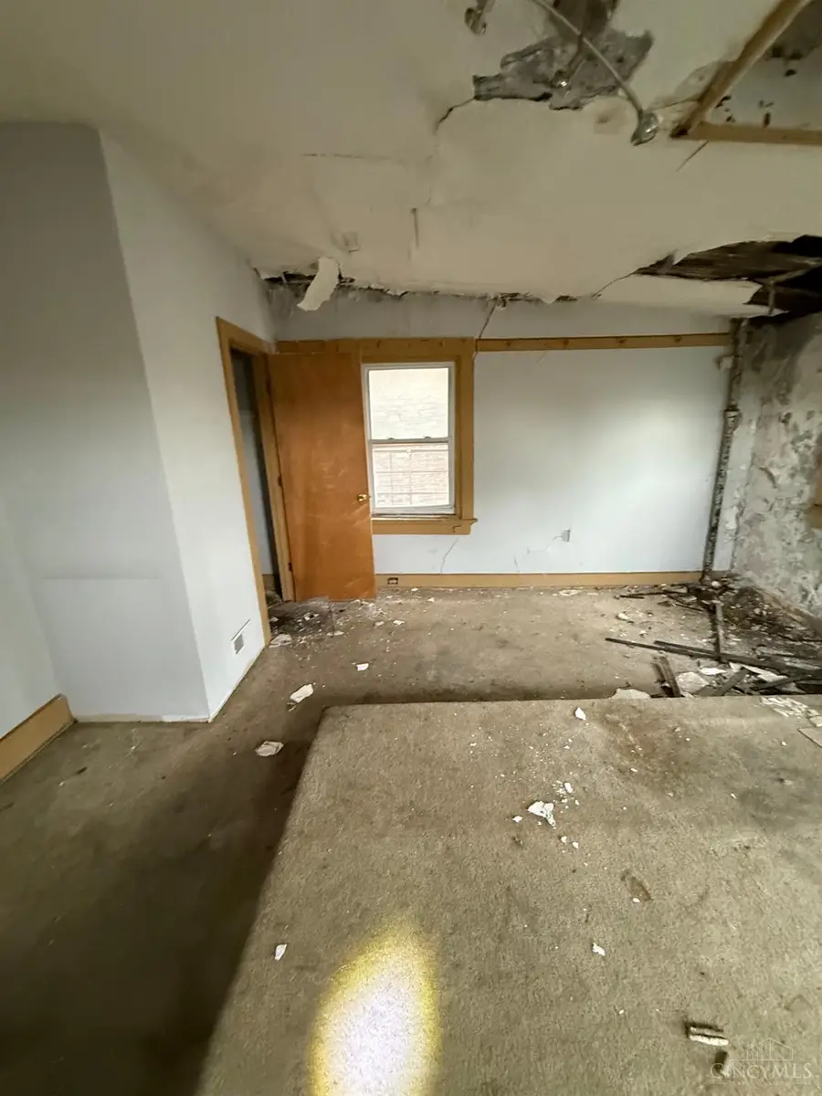 819 Findlay Street, Cincinnati, OH 45214 - #3