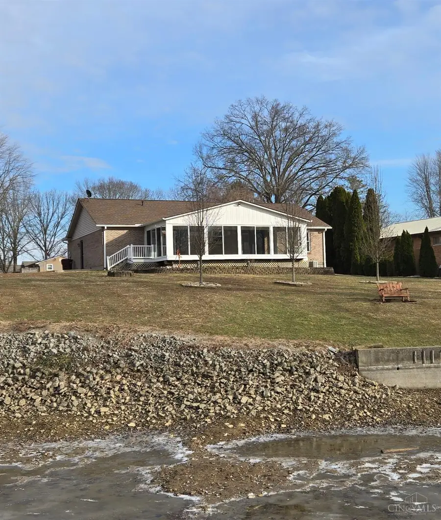 114 Munster Drive, Lake Lorelei, OH 45118 - #3