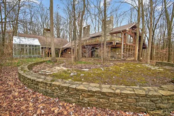 8905 Hopewell Road, Indian Hill, OH 45242