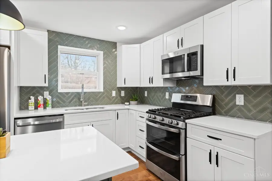 6750 Elbrook Avenue, Amberley, OH 45237 - #2