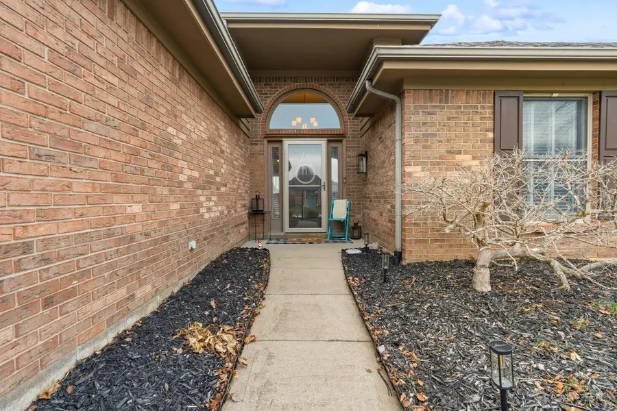 6830 Sun Ridge Drive, Waynesville, OH 45068 - Image #2