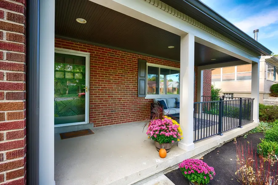 6008 Winnetka Drive, Sycamore Township, OH 45236 - Image #2