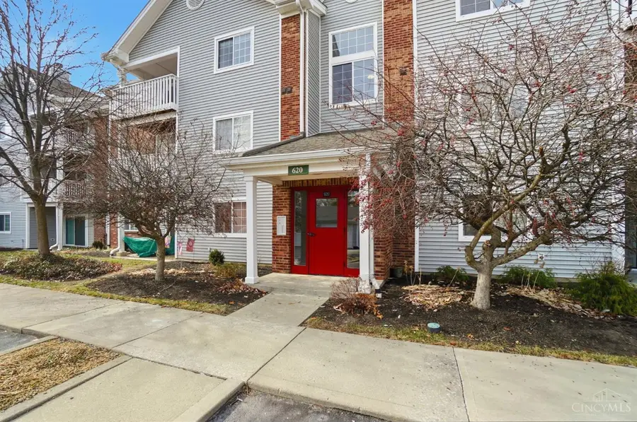 620 Carrington Place #101, Loveland, OH 45140 - Image #3