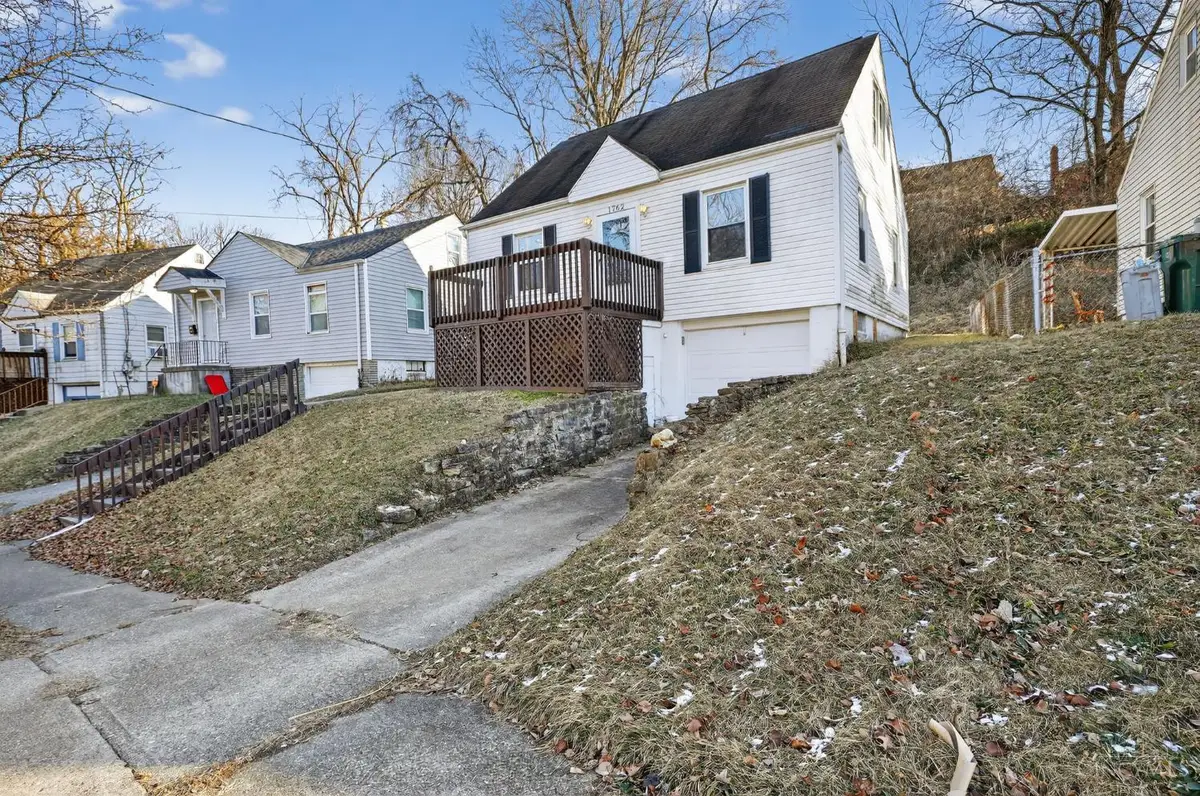 1762 Ashbrook Drive, Cincinnati, OH 45238 - Image #1