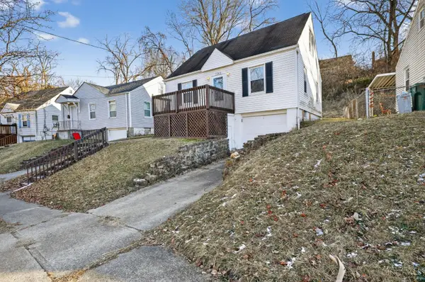 1762 Ashbrook Drive, Cincinnati, OH 45238