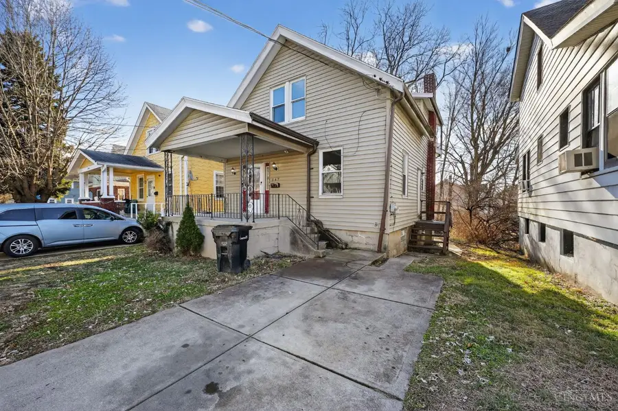 547 Flatt Terrace, Cincinnati, OH 45232 - Image #2