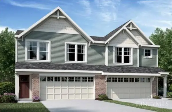 2075 Wild Berry Way #341A, Batavia, OH 45103